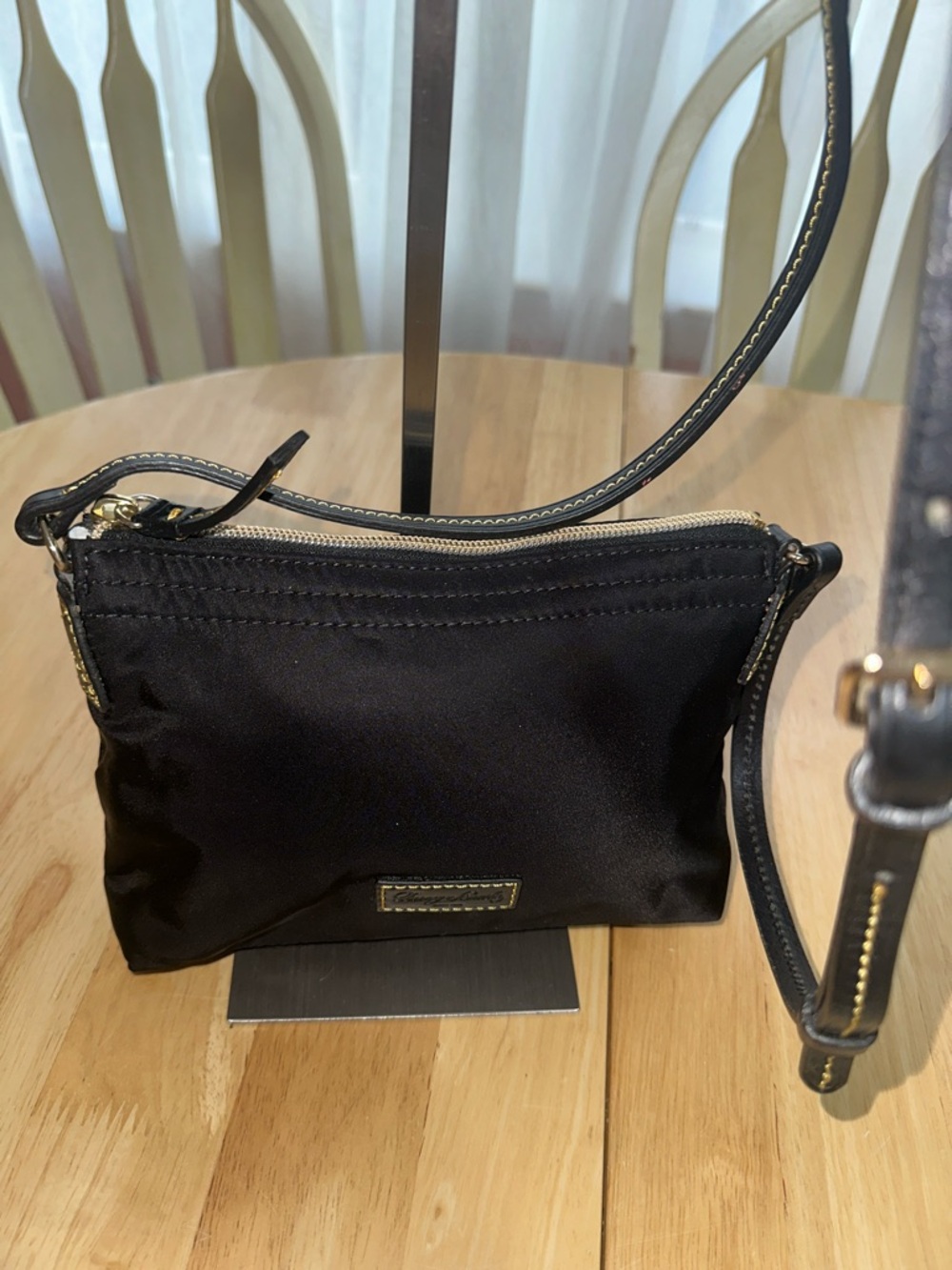 Black Crossbody Shoulder Bag - Sleek Everyday Carry